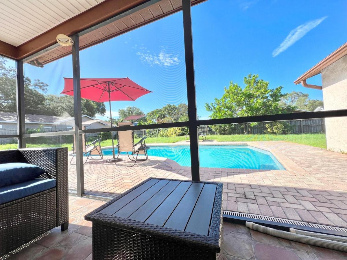 Dream Vacation W Heated Pool Close To Beaches Clearwater St Pete Sleeps 14 Hébergement de vacances Seminole