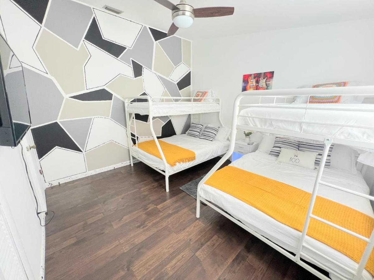 Hébergement de vacances Dream Vacation W Heated Pool Close To Beaches Clearwater St Pete Sleeps 14 *